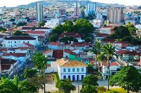 ⛪ São João del Rei x 🌾 Patrocínio: História colonial e tradição cultural ou polo do agronegócio mineiro?