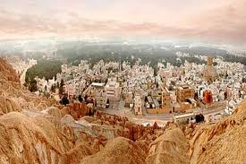 Estudo Comparativo : Construção em Curitiba (Brasil) vs. Al Ahsa (Arábia Saudita)