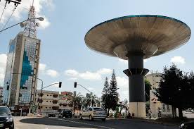 💎 Teófilo Otoni x 🛸 Varginha: Construir entre o brilho das pedras ou os mistérios do Sul de Minas?