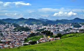 🏞️ Itajubá x 🏖️ Ubatuba: Montanhas do Sul de Minas ou Praias do Litoral Norte Paulista?